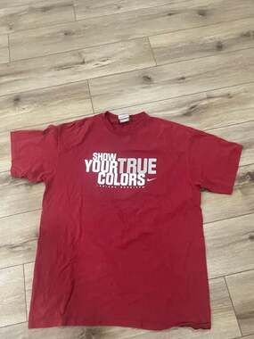 Vintage Y2K Nike Indiana Hoosiers Center Swoosh Tee (XL)